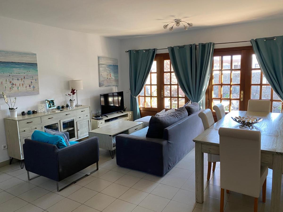 Villa Tropicana Плая Бланка Екстериор снимка